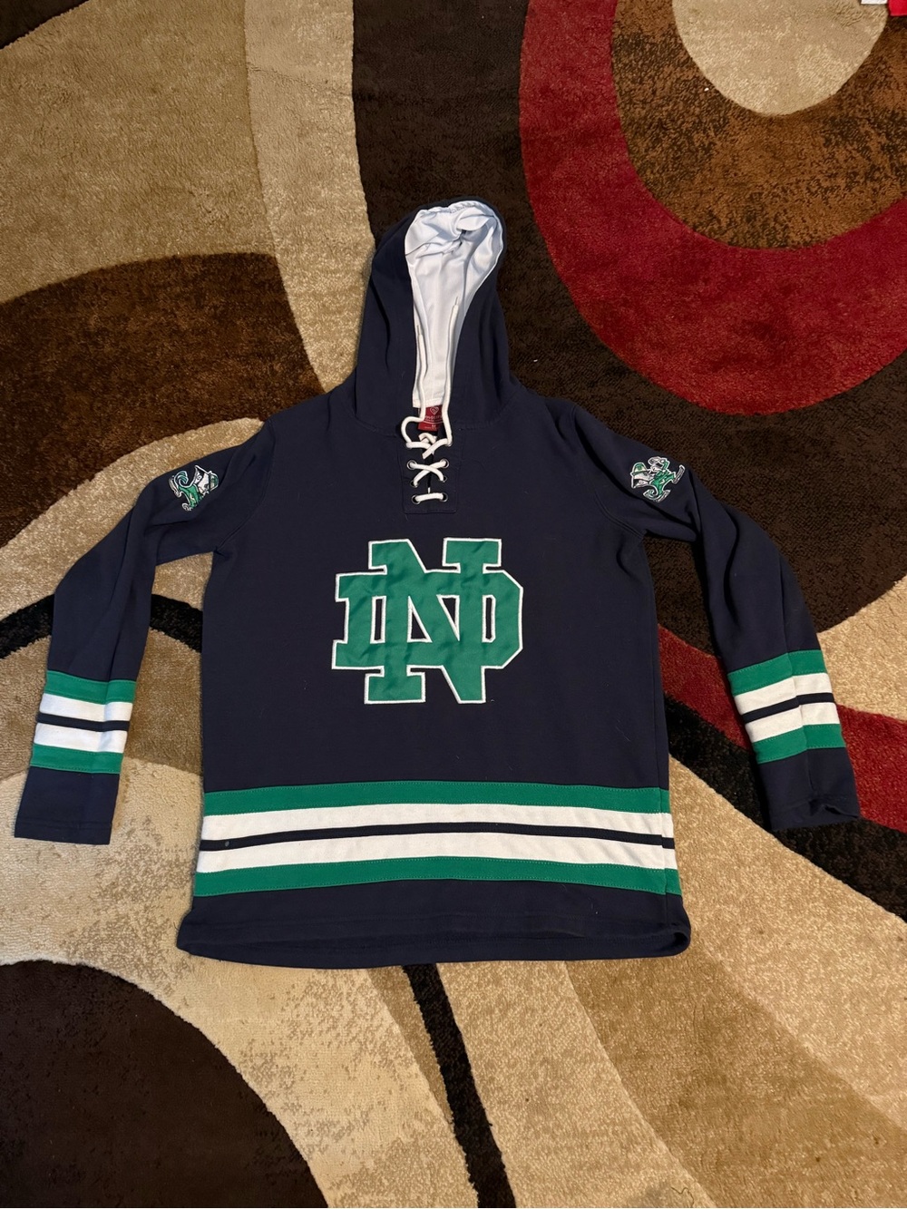 Notre Dame hockey/hoodie awesome size M